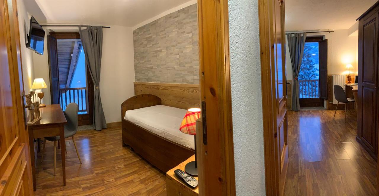 Hotel Coeur Du Village La Thuile Exteriér fotografie